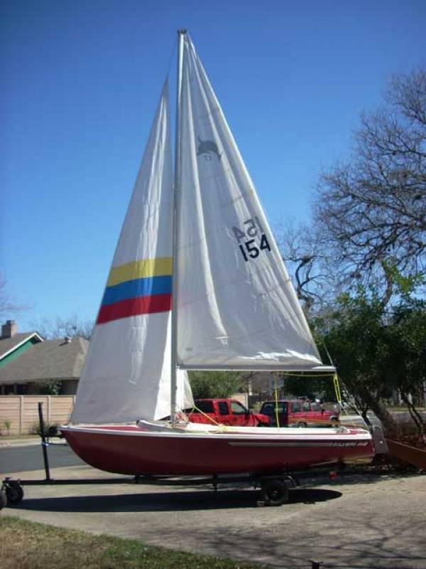 Dolphin 17 (daysailor version) by Silverline Boats