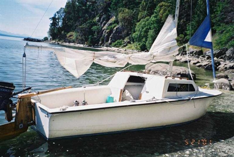 Picinic Sailboat by General Boat Co.